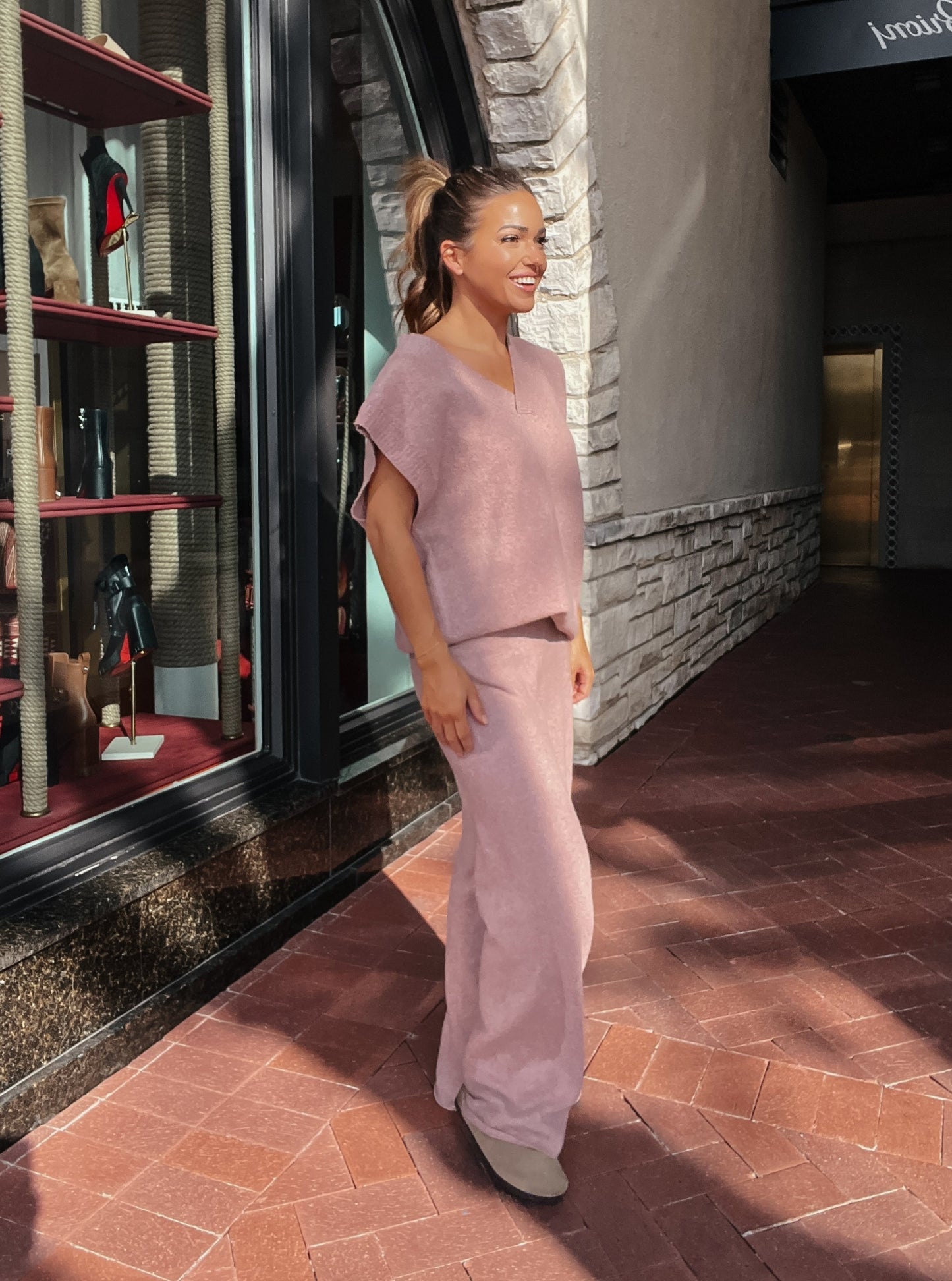 Lillian Mauve V-Neck Sleeveless Oversized Sweater Vest