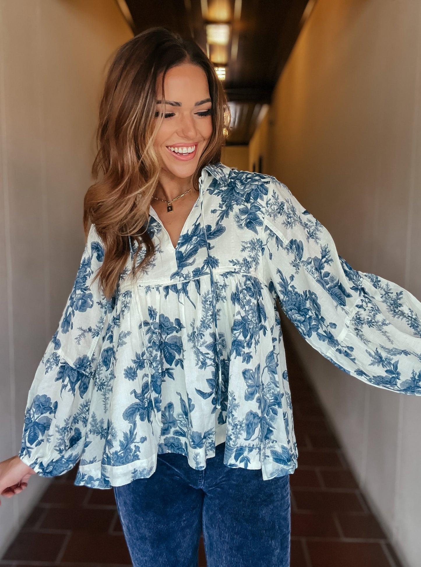Shaun Floral Cream and Blue Puff Sleeve Top