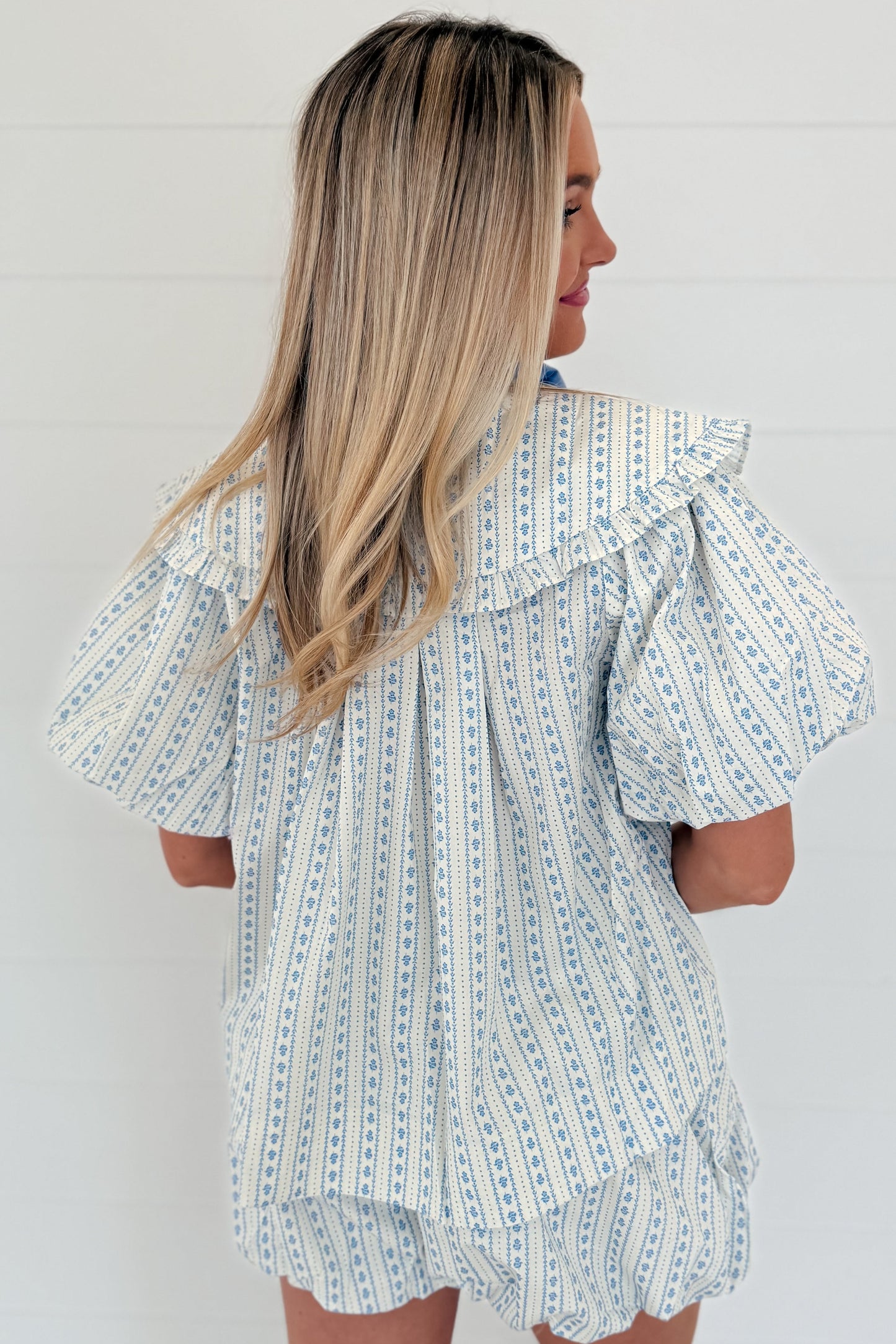 Audrey Bubble Ribbon Bow-Tie Puff Sleeve Top