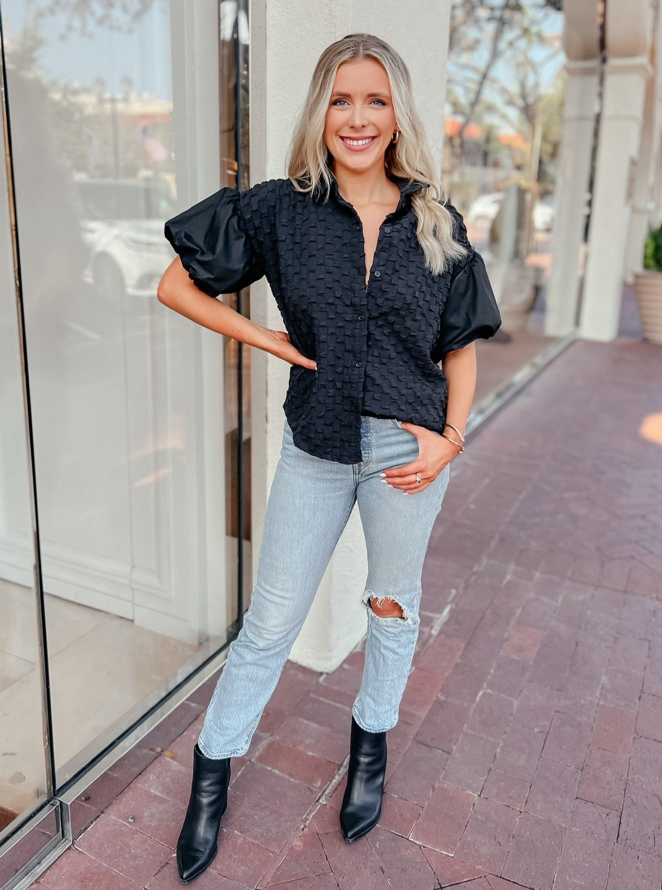 Emily Black Bubble Sleeve Top