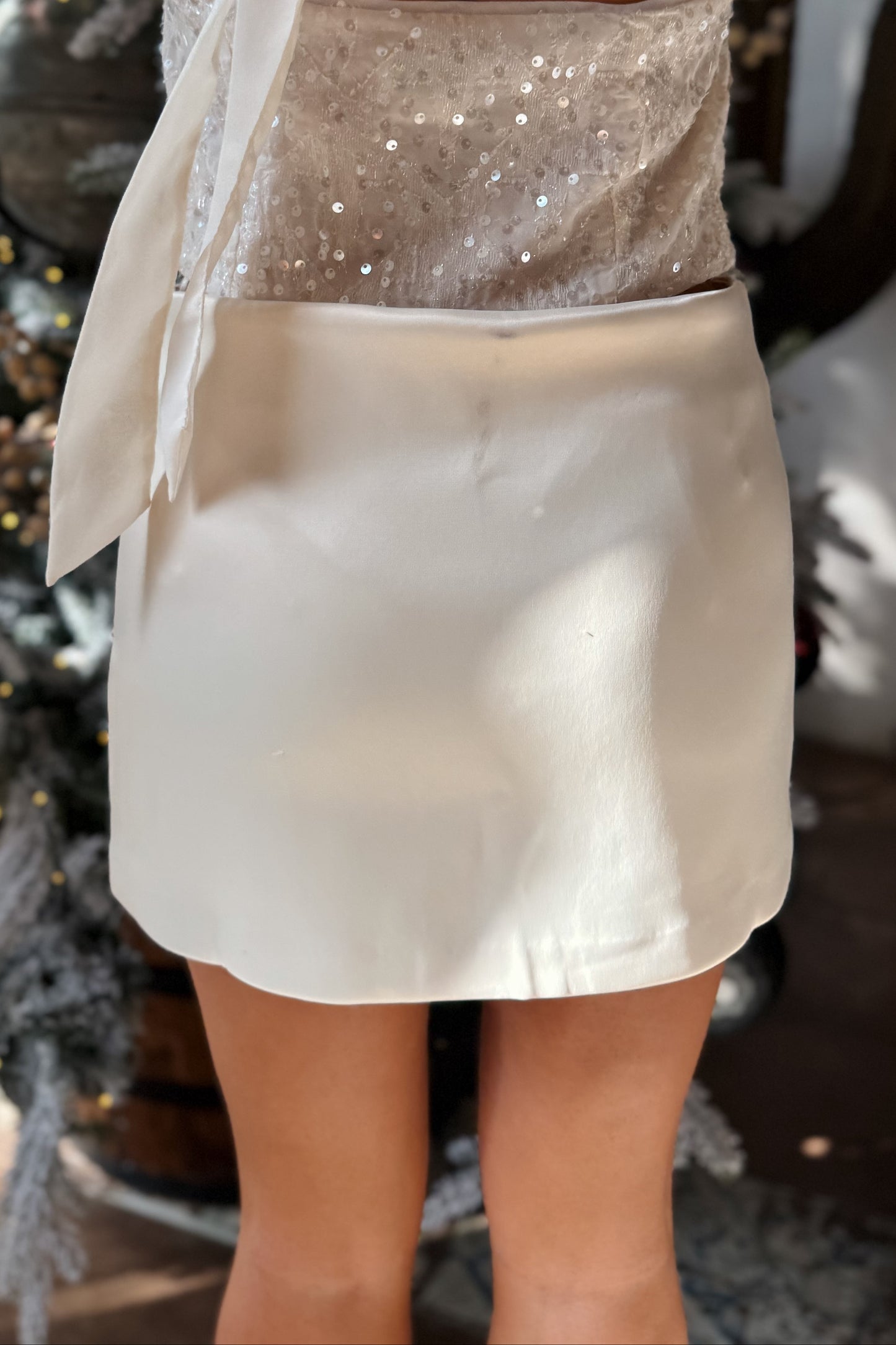 Aspen White Satin Mini Skirt [PETITE]