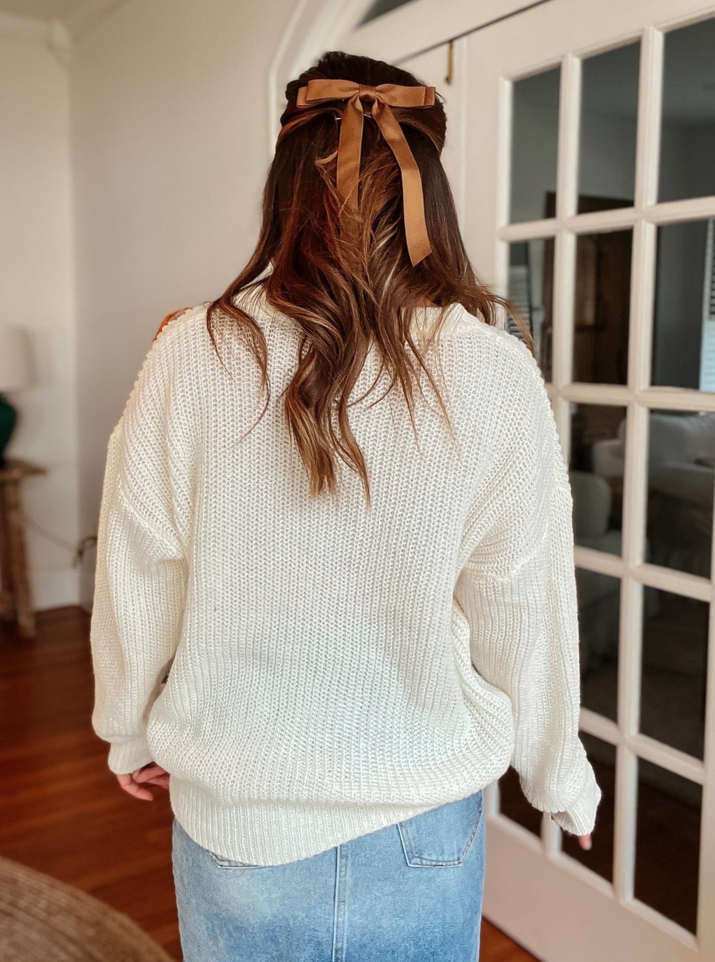 Stitched Pumpkin Sweater | Cream
